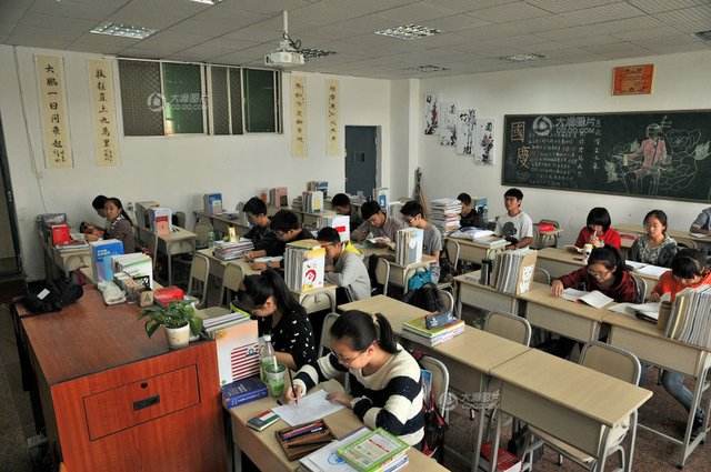 2018年普高和職高哪個(gè)好，這里有你需要的答案。