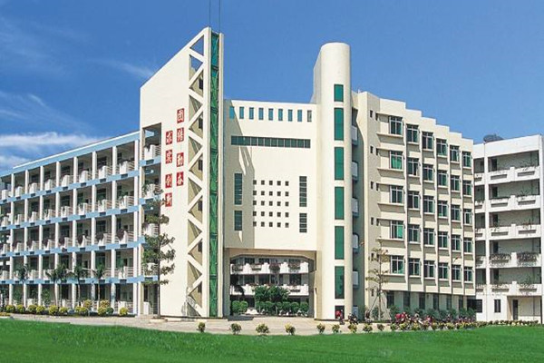 四川成都職業(yè)技術學校分享職場溝通常用的句式 　　