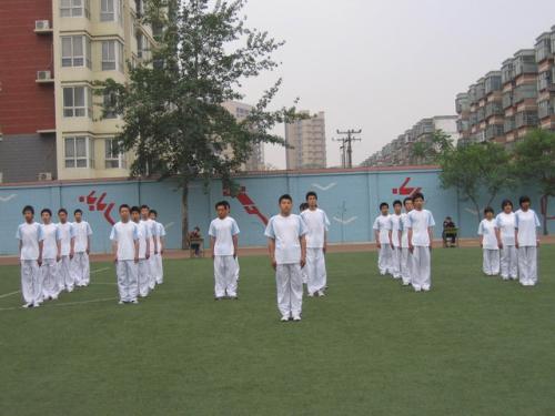 貴陽機(jī)械工業(yè)學(xué)院 貴陽機(jī)械工業(yè)學(xué)院