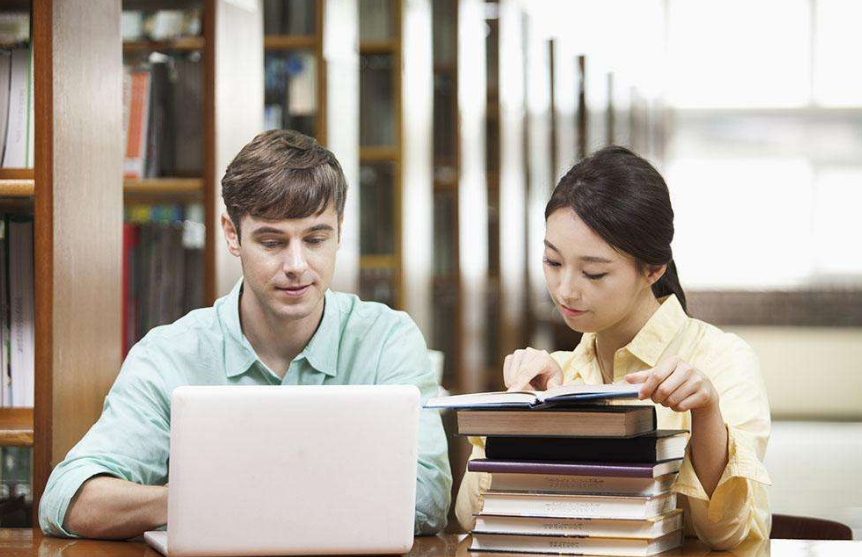 成都醫(yī)學(xué)院