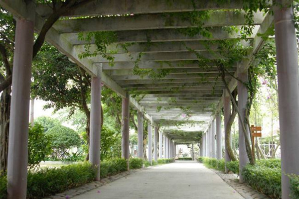 宜賓三峽機電職業(yè)技術(shù)學(xué)校 宜賓三峽機電職業(yè)技術(shù)學(xué)校