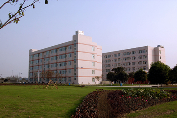 學校環(huán)境 學校環(huán)境