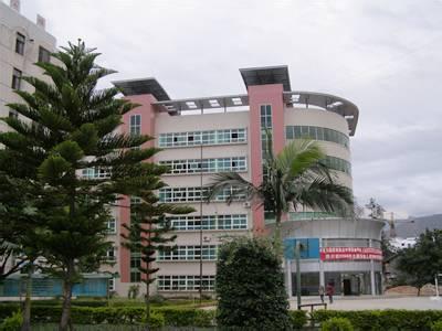 攀枝花市經(jīng)貿(mào)旅游學(xué)校