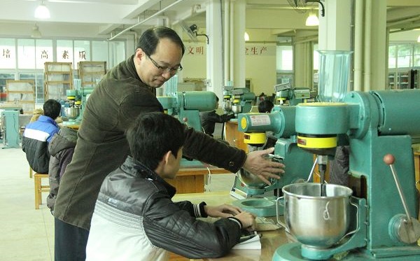 材料工程技術(shù)專業(yè) 材料工程技術(shù)專業(yè)