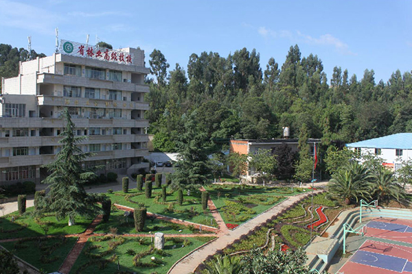 云南林業(yè)技工學(xué)校