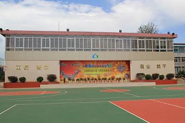 昆明高級(jí)技工學(xué)校 昆明高級(jí)技工學(xué)校