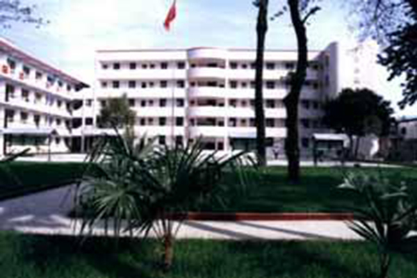 雅安高職學(xué)校 雅安高職學(xué)校