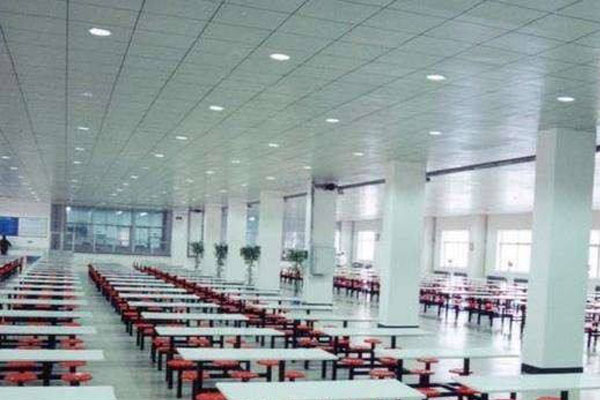 廣元職業(yè)技術(shù)學(xué)校 廣元職業(yè)技術(shù)學(xué)校