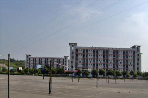 宜賓職業(yè)學(xué)校怎么樣 宜賓職業(yè)學(xué)校怎么樣