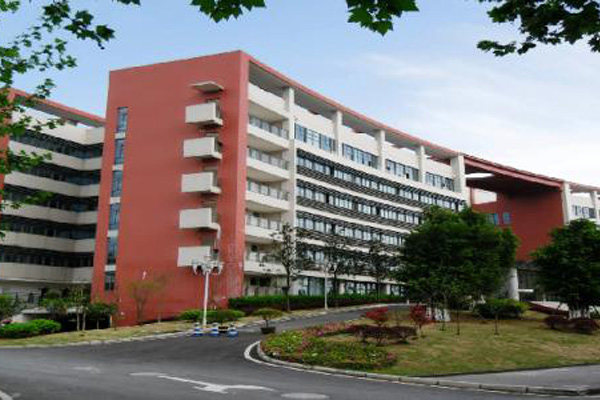 成都職高學(xué)校 成都職高學(xué)校