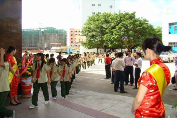 水利電力機械工程學(xué)校 水利電力機械工程學(xué)校