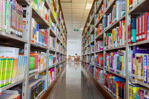 四川城市技師學(xué)院 四川城市技師學(xué)院