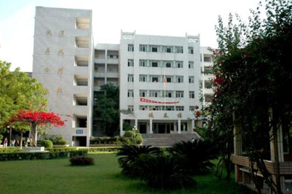 職業(yè)技術(shù)學(xué)院