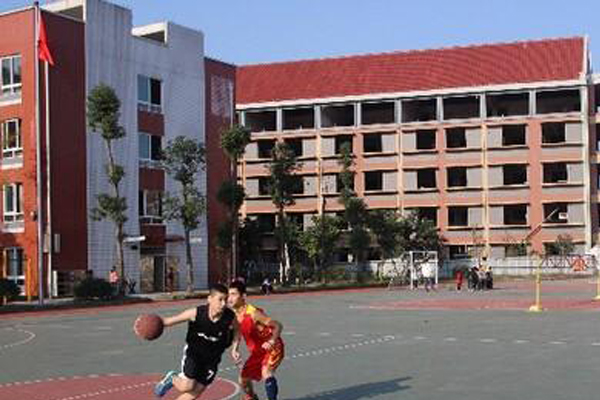 瀘州職高學(xué)院怎么樣 瀘州職高學(xué)院怎么樣