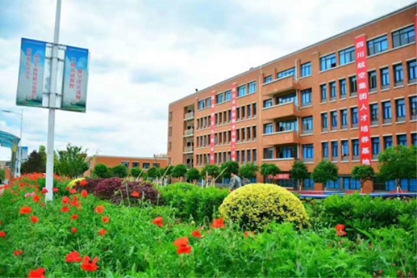 瀘州職業(yè)技術(shù)學(xué)校招生