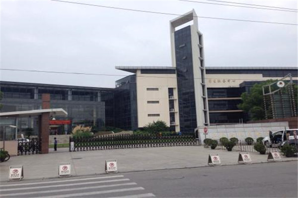 成都機(jī)電工程學(xué)院