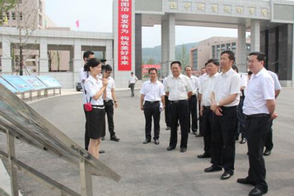 巴中職業(yè)學(xué)校 巴中職業(yè)學(xué)校