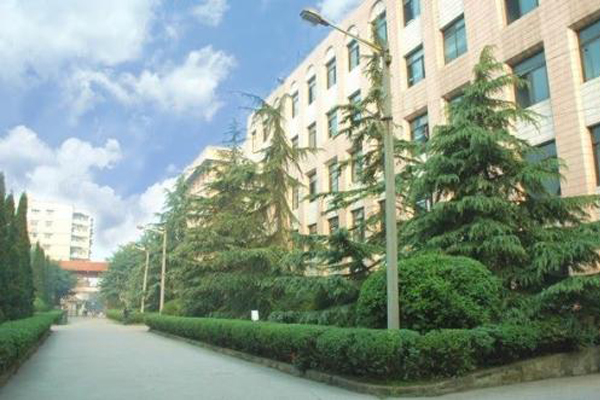 資陽職業(yè)學(xué)校 資陽職業(yè)學(xué)校